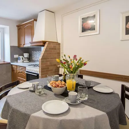 Holiday Home Giovanni Vabriga With Private Jacuzzi Tar-Vabriga Exterior photo