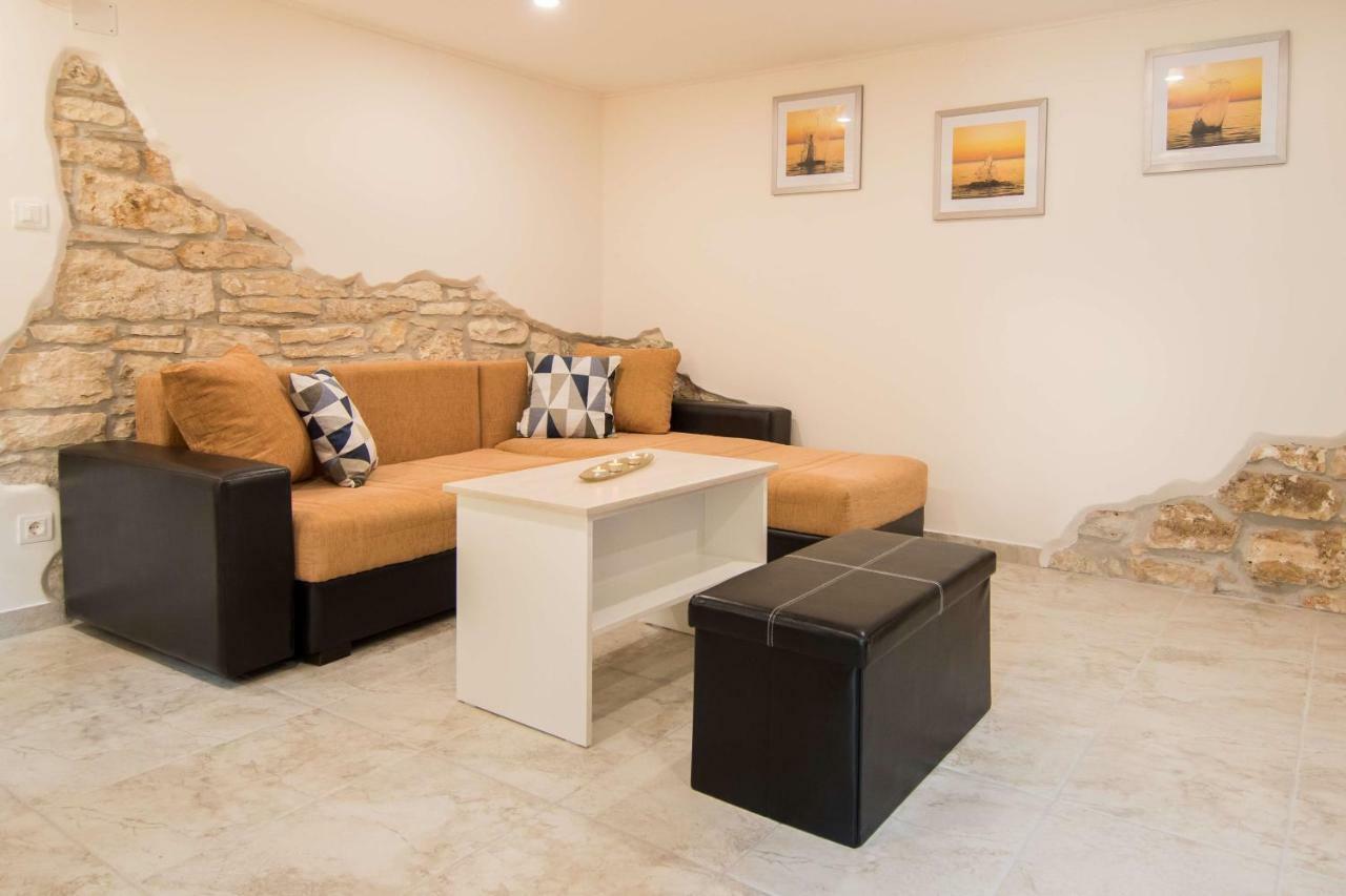 Holiday home Giovanni Vabriga With Private Jacuzzi Tar-Vabriga